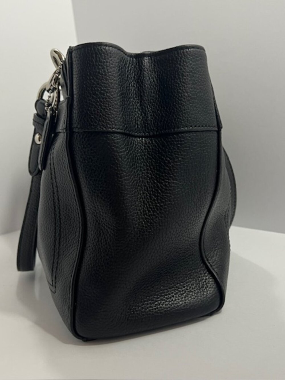 Coach Peyton Penelope Pebble Leather Turn Lock CarryAll Satchel Bag F16531 Black - Picture 16 of 16